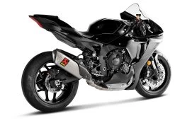 Akrapovic Evolution GP Exhaust System Yamaha R1 / R1M 2015-2023 5 Akrapovic Evolution GP Exhaust System Yamaha R1 / R1M 2015-2023 -Moto Gear Shop akrapovic evolution exhaust system yamaha r12020 2