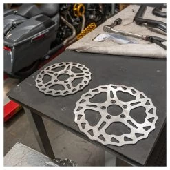 Arlen Ness 11.8" Rotator Front / Rear Rotor For Harley 2006-2017 9 Arlen Ness 11.8" Rotator Front / Rear Rotor For Harley 2006-2017 -Moto Gear Shop arlen ness118 rotator front rear rotor for harley20062017 3