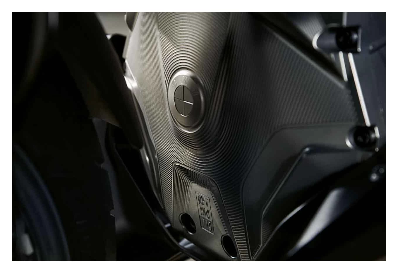 BMW Option 719 Classic Crank Cover R1250GS / ADV / R / RS / RT 2 BMW Option 719 Classic Crank Cover R1250GS / ADV / R / RS / RT - Image 2