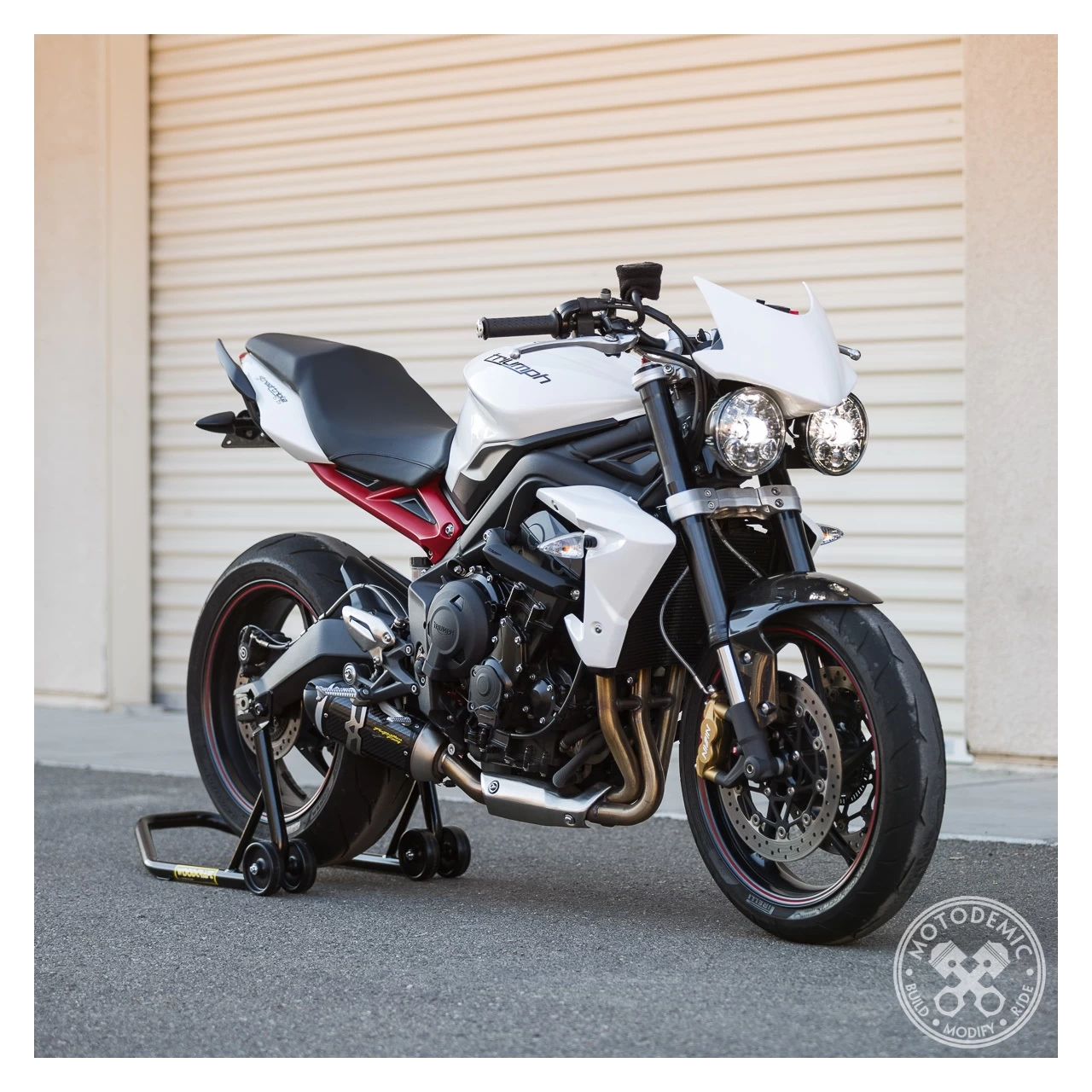 Motodemic Adaptive LED Headlight Conversion Kit Triumph Street Triple / Speed Triple 4 Motodemic Adaptive LED Headlight Conversion Kit Triumph Street Triple / Speed Triple - Image 4